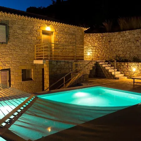 Villa Tseralia *