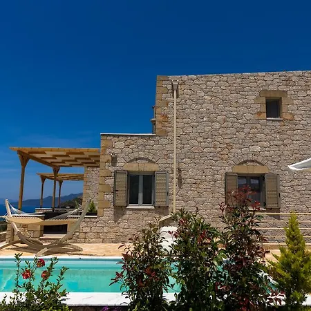 Villa Tseralia Houses