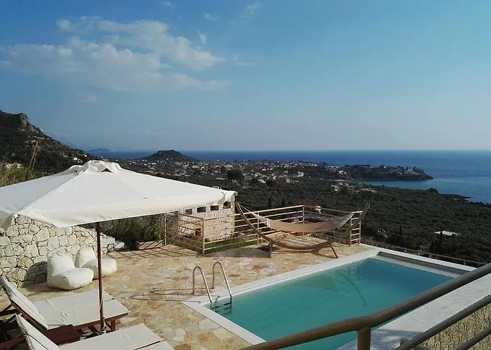 Villa Tseralia Houses *