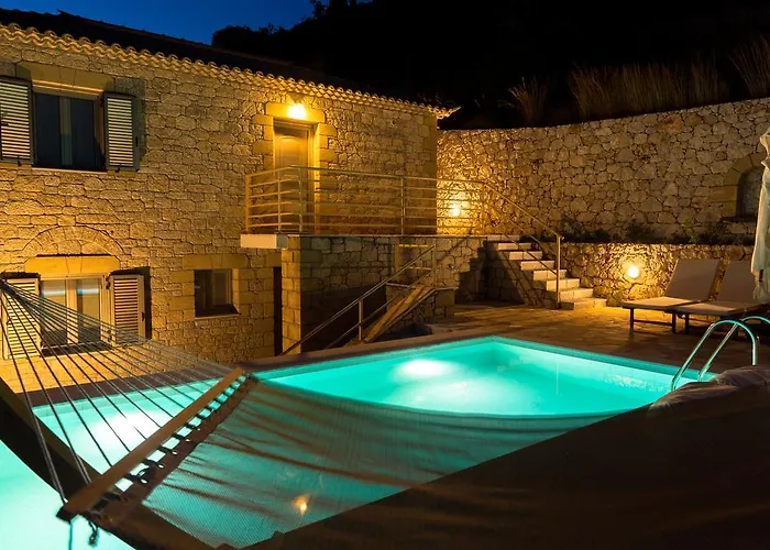 Villa Tseralia Houses *