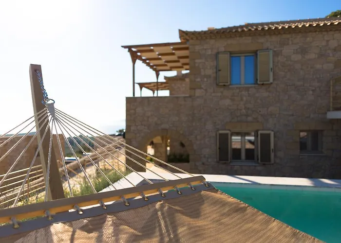 Villa Tseralia Houses *